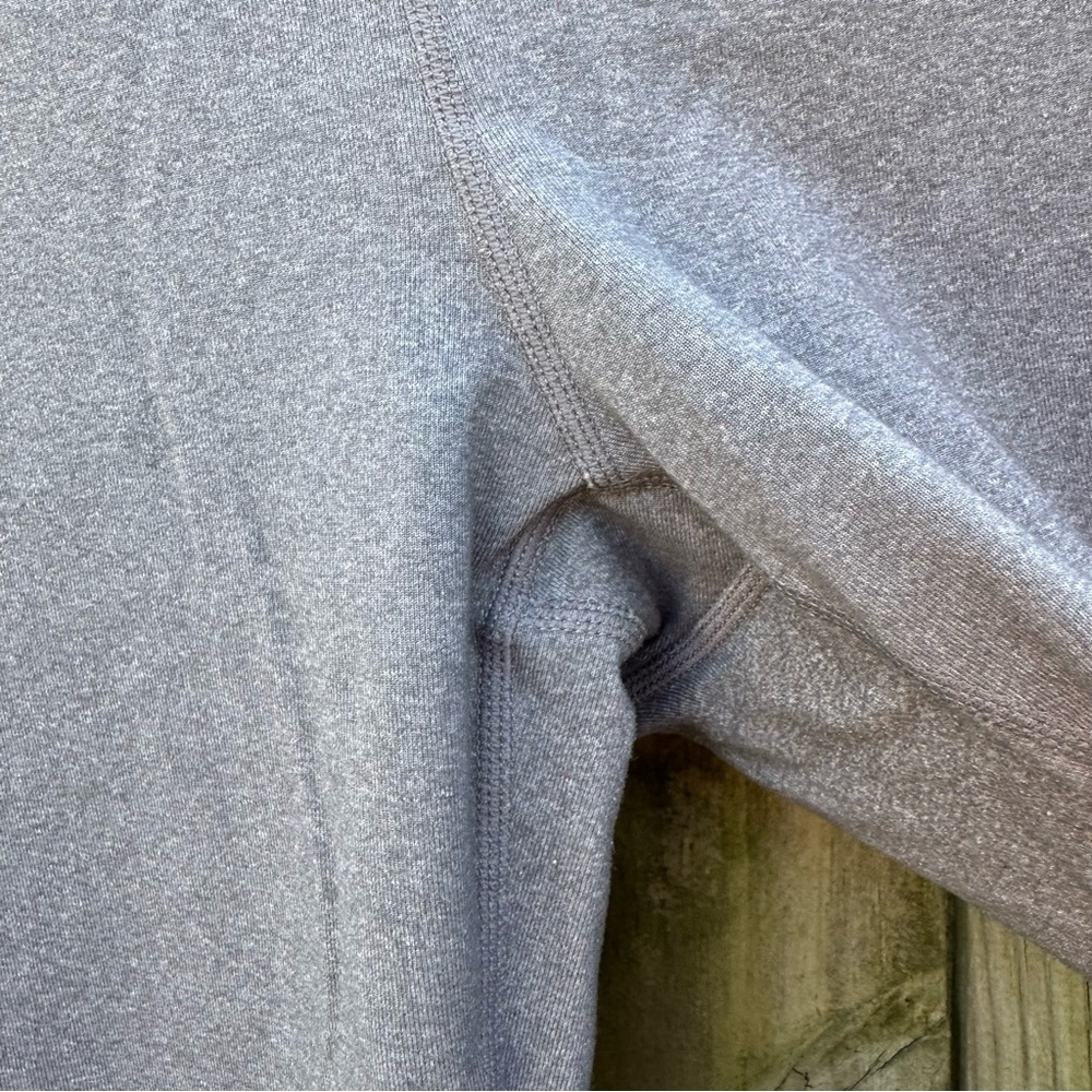 Prana Chakara Capri‎ Legging Heather Gray Size Medium - Picture 4 of 10